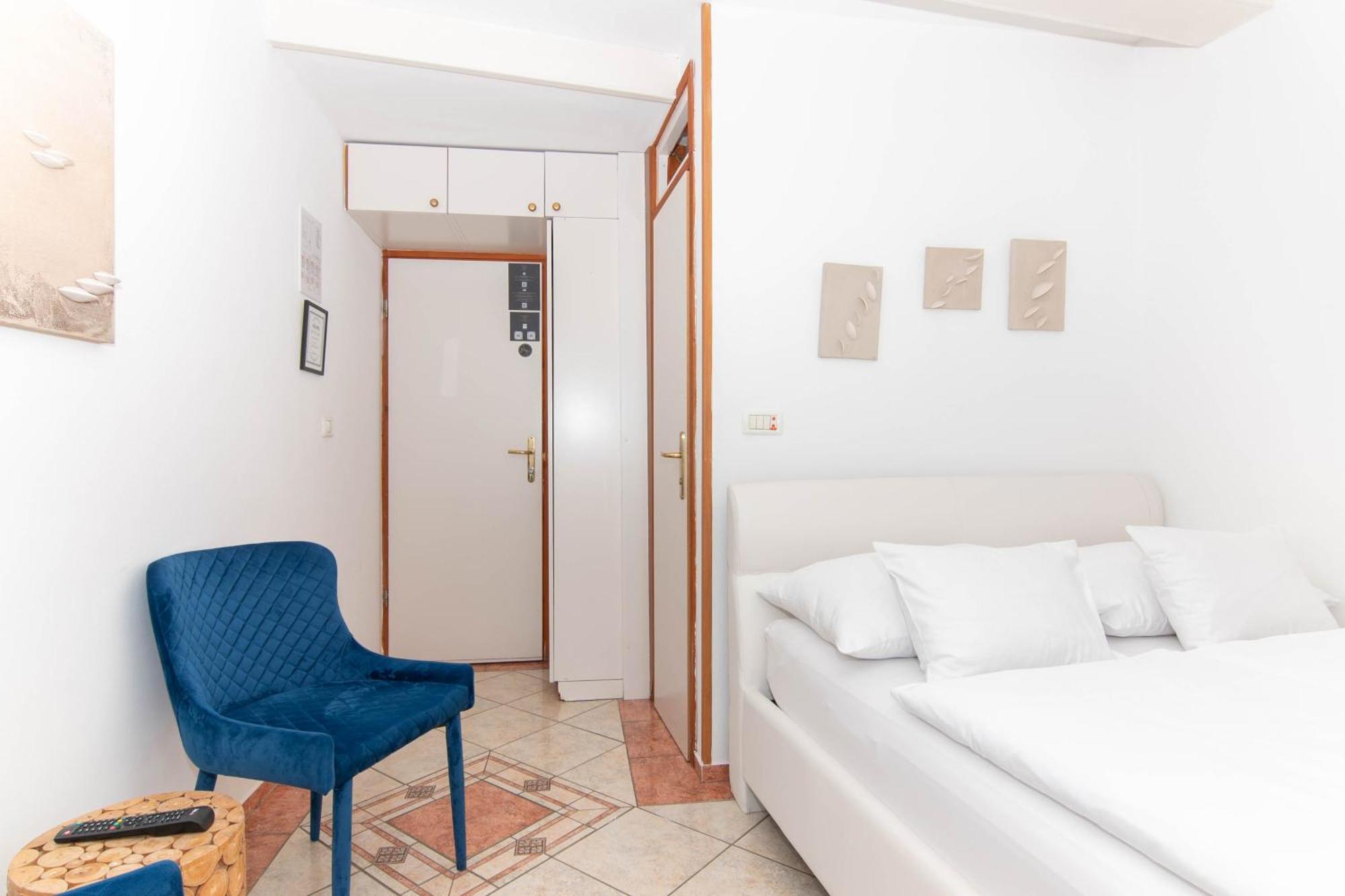 Bed and Breakfast Bed And Brekfast Donatella Piran Exterior foto