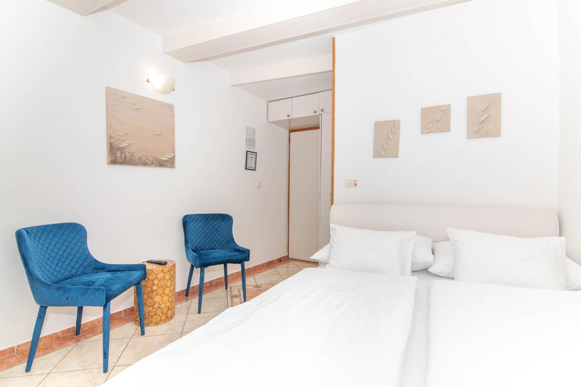 Bed and Breakfast Bed And Brekfast Donatella Piran Exterior foto